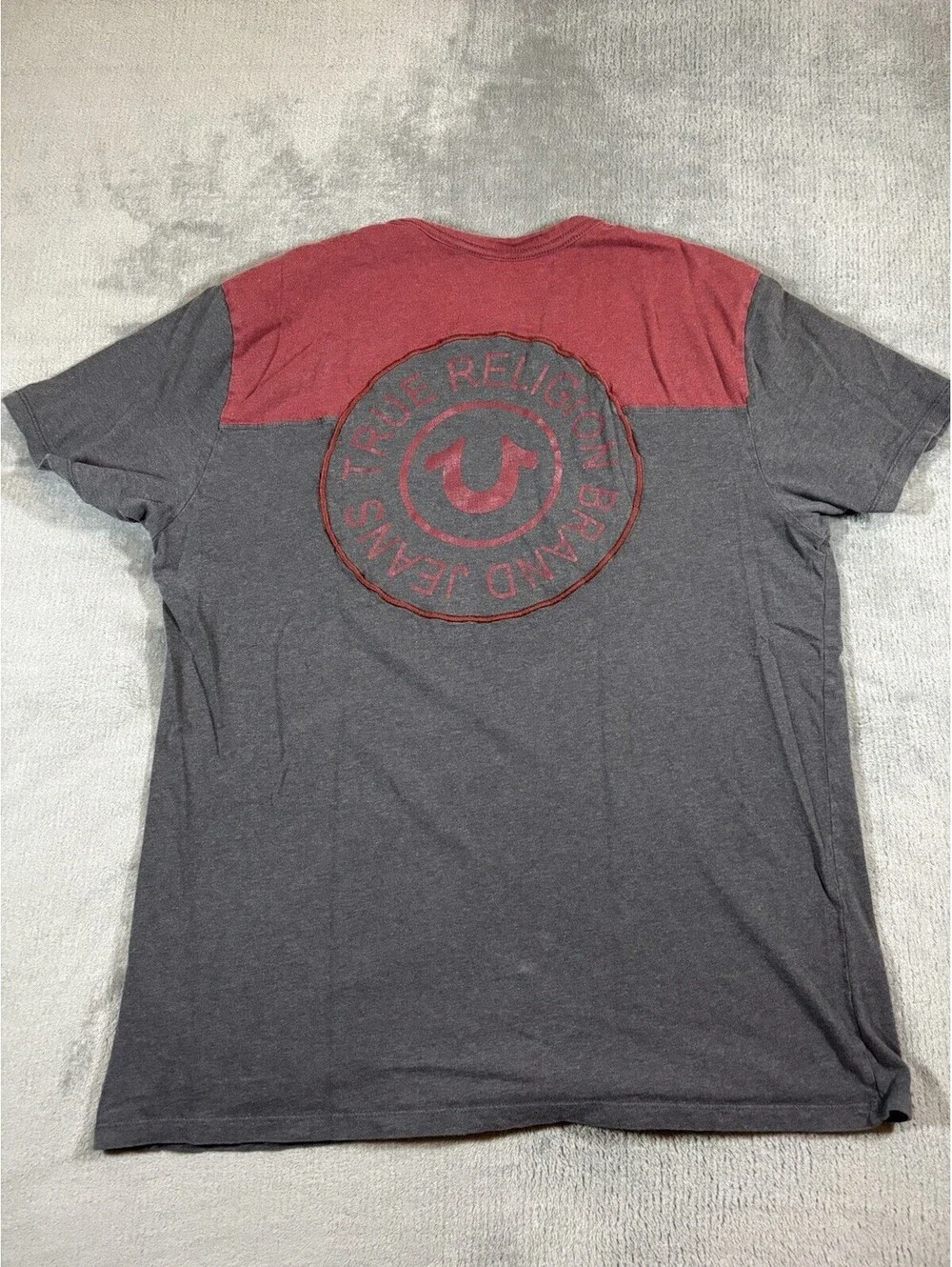 True Religion Tee Shirt Men’s Red And Grey XL Casual Comfortable